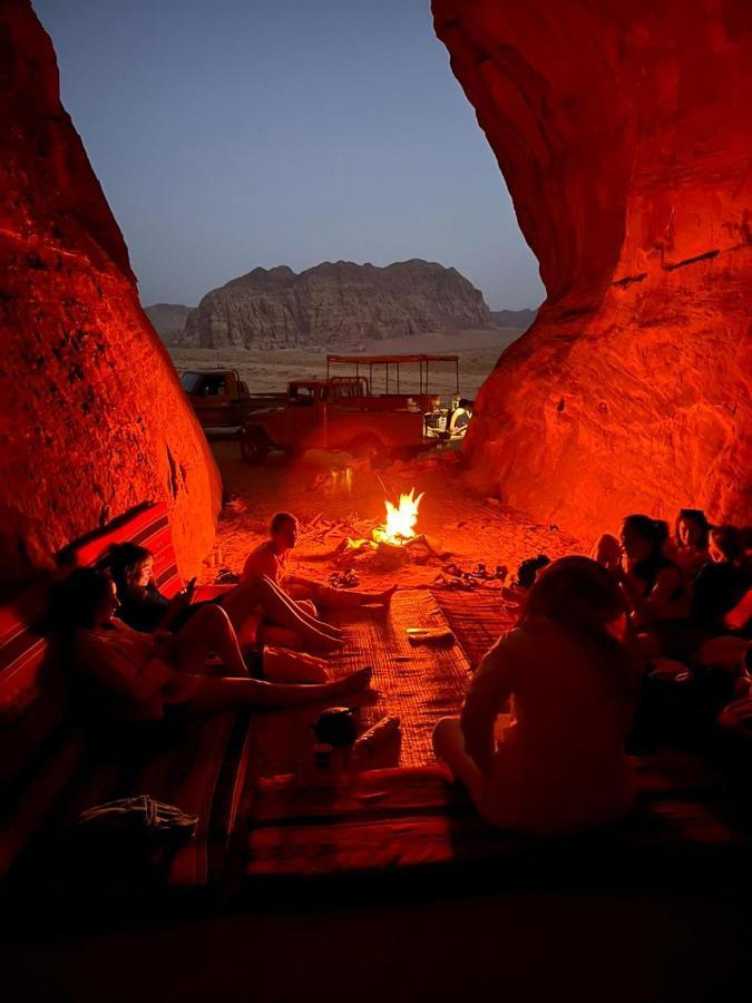 Wadi Rum Desert Heart Camp Extérieur photo