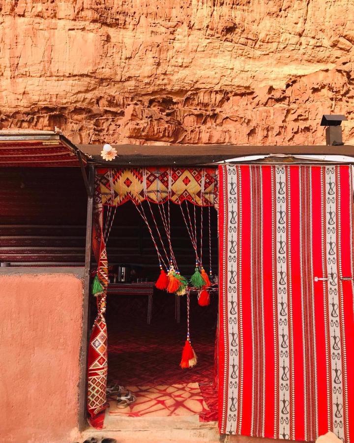 Wadi Rum Desert Heart Camp Extérieur photo