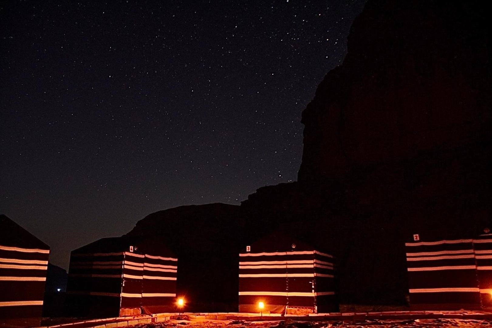 Wadi Rum Desert Heart Camp Extérieur photo