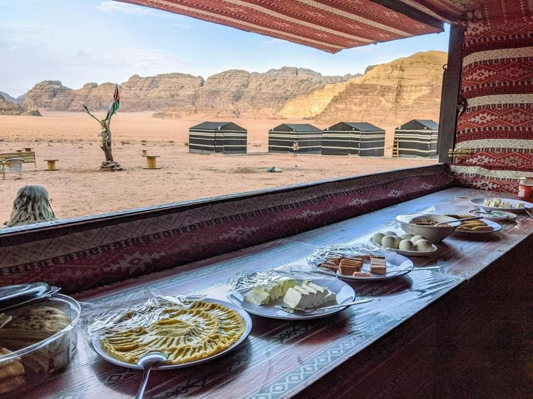 Wadi Rum Desert Heart Camp Extérieur photo
