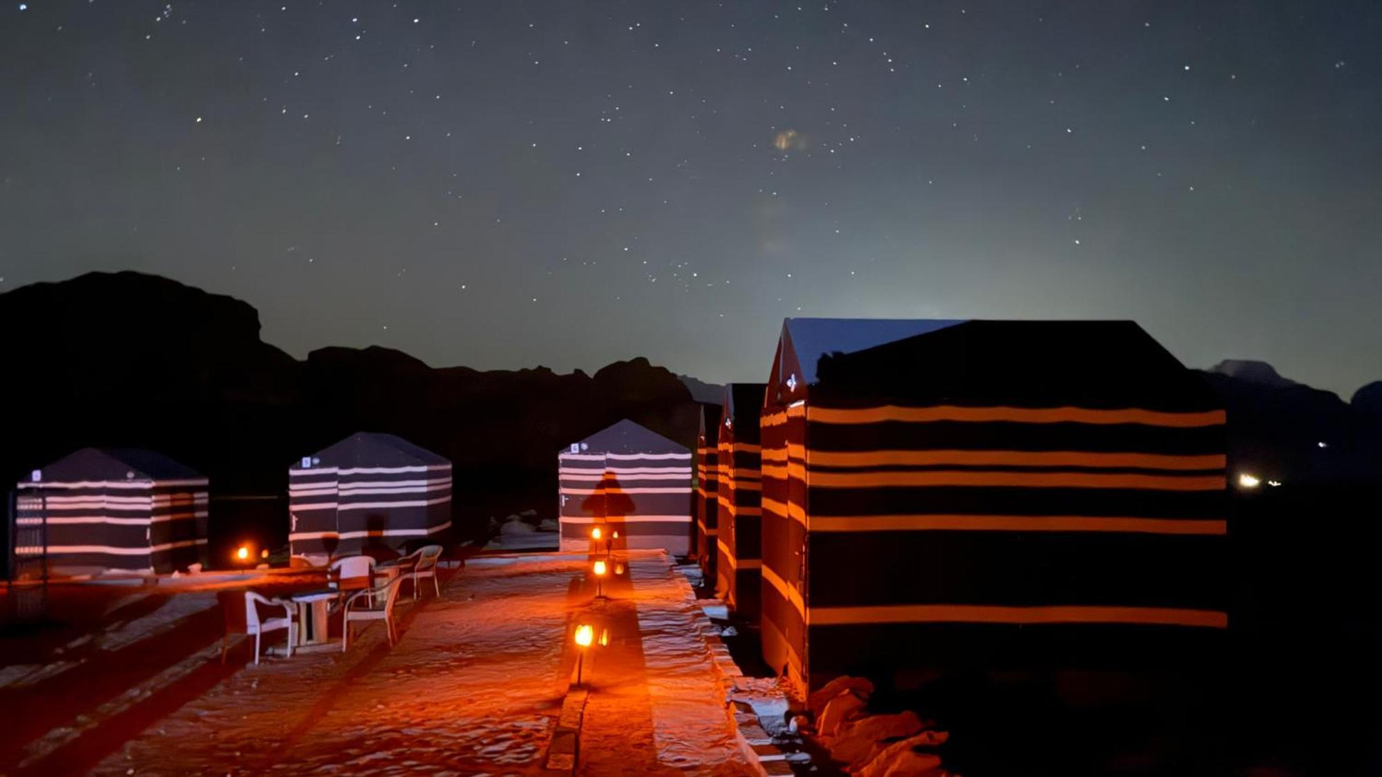 Wadi Rum Desert Heart Camp Extérieur photo